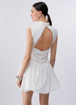 Abito corto con cut-out