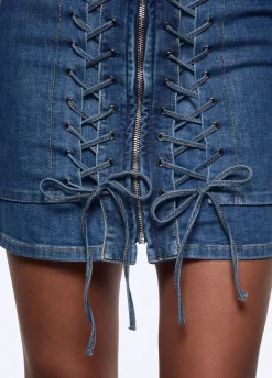 Abito corto in denim con stringhe