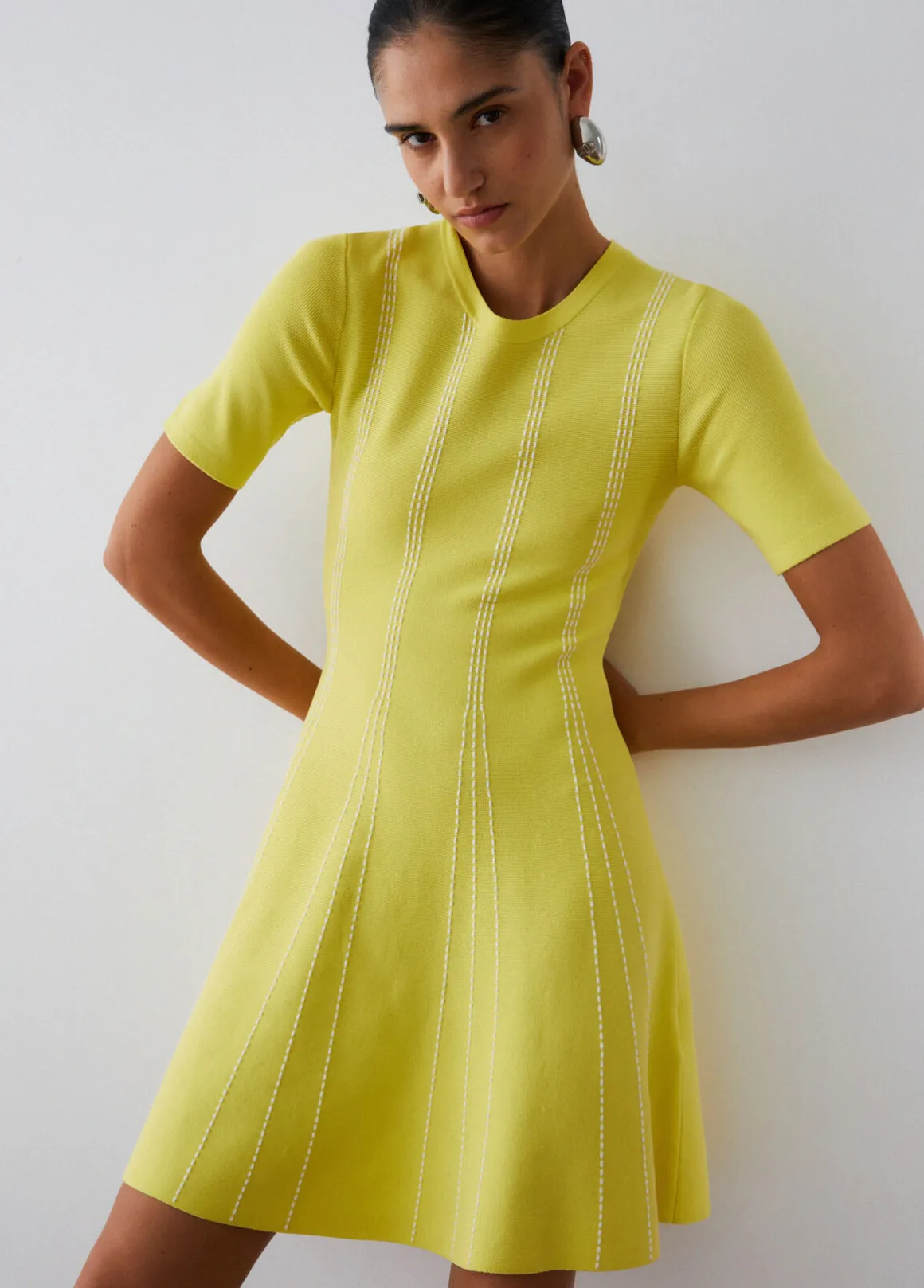 Abito corto in maglia