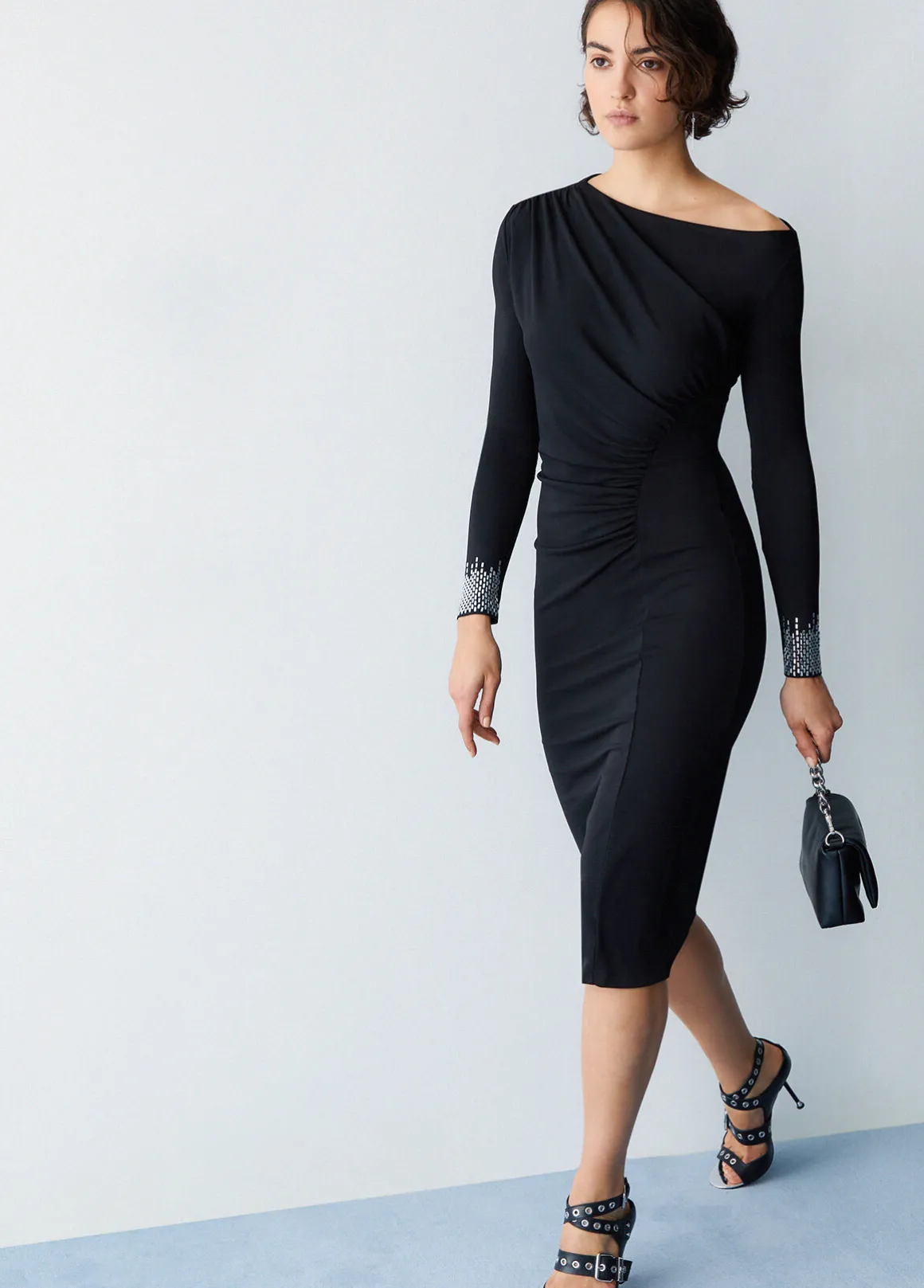 Abito elegante con strass