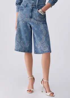 Bermuda in denim con ricami
