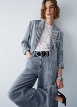 Blazer gessato con borchie