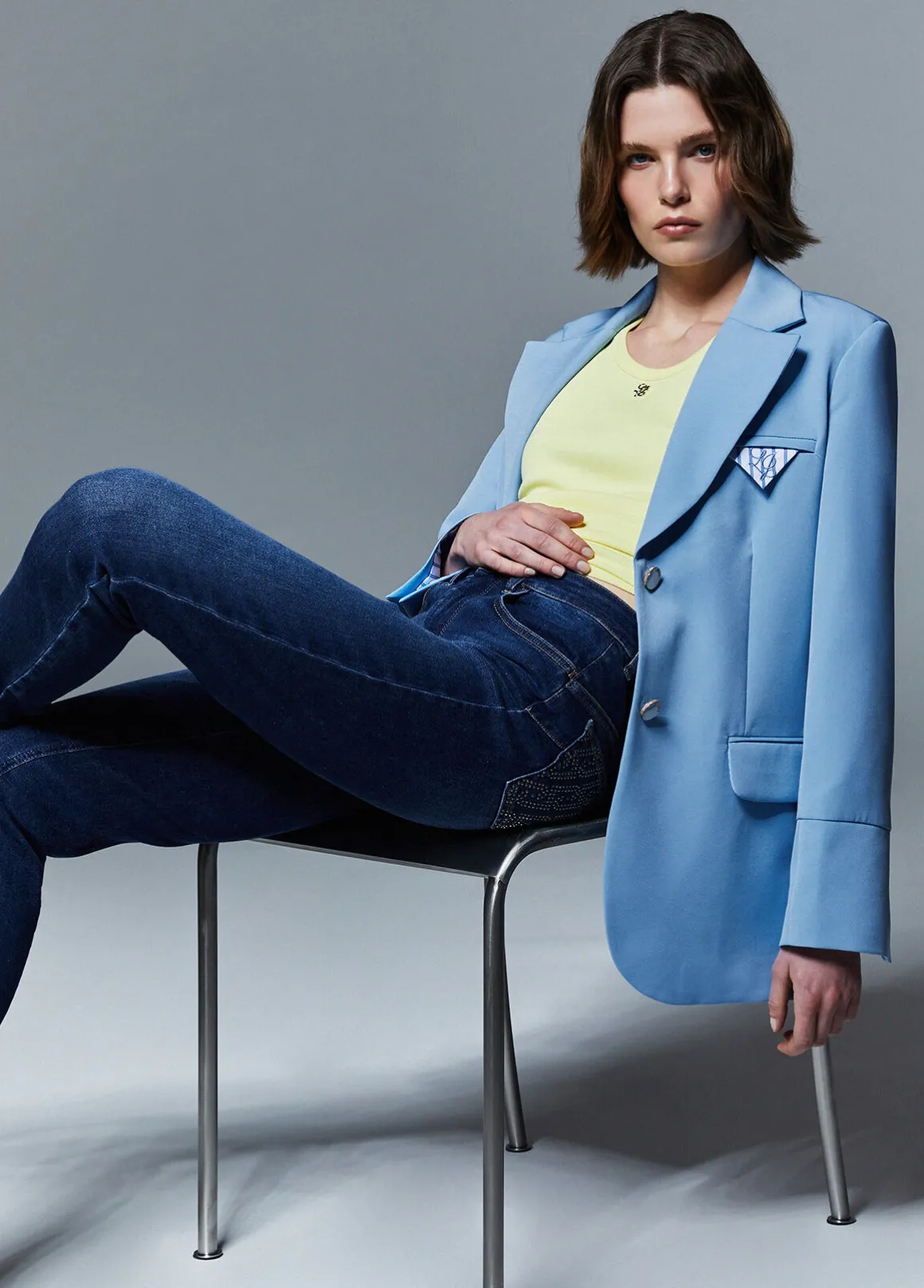 Blazer regular fit con pochette