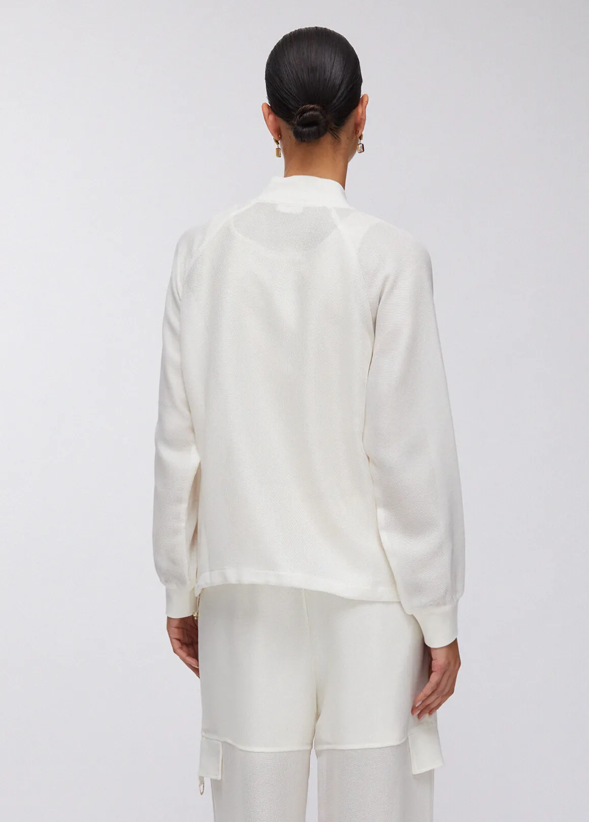 Bomber in mesh