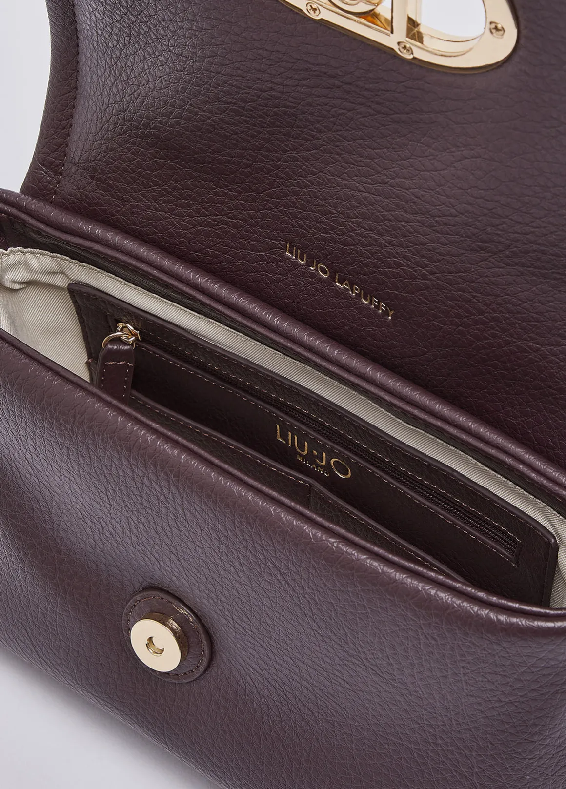 Borsa LaPuffy media