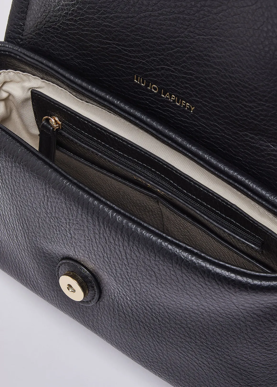 Borsa LaPuffy media