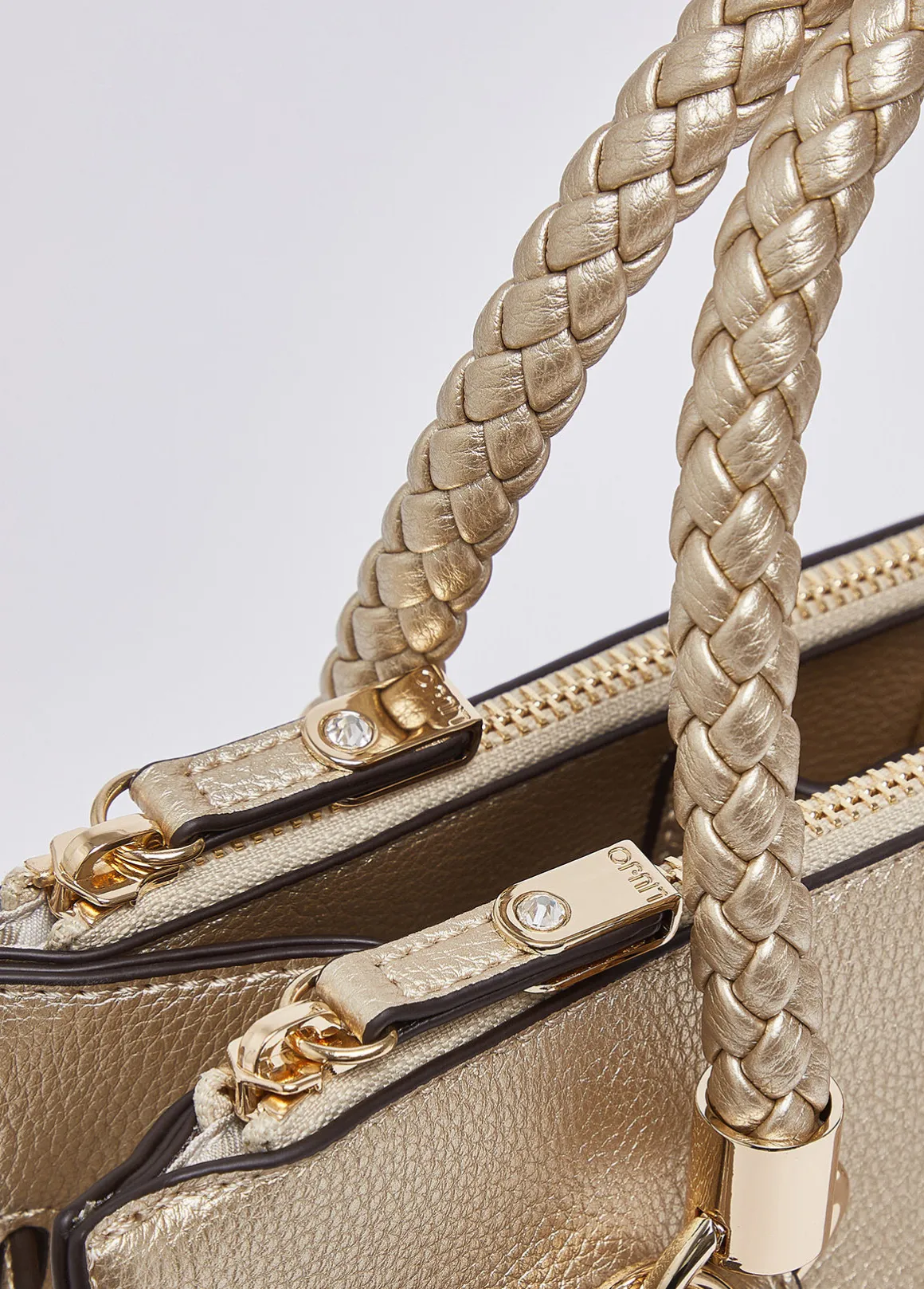 Borsa satchel piccola con charms