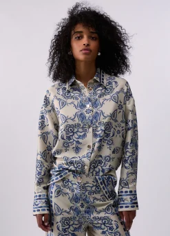 Camicia con stampa foulard