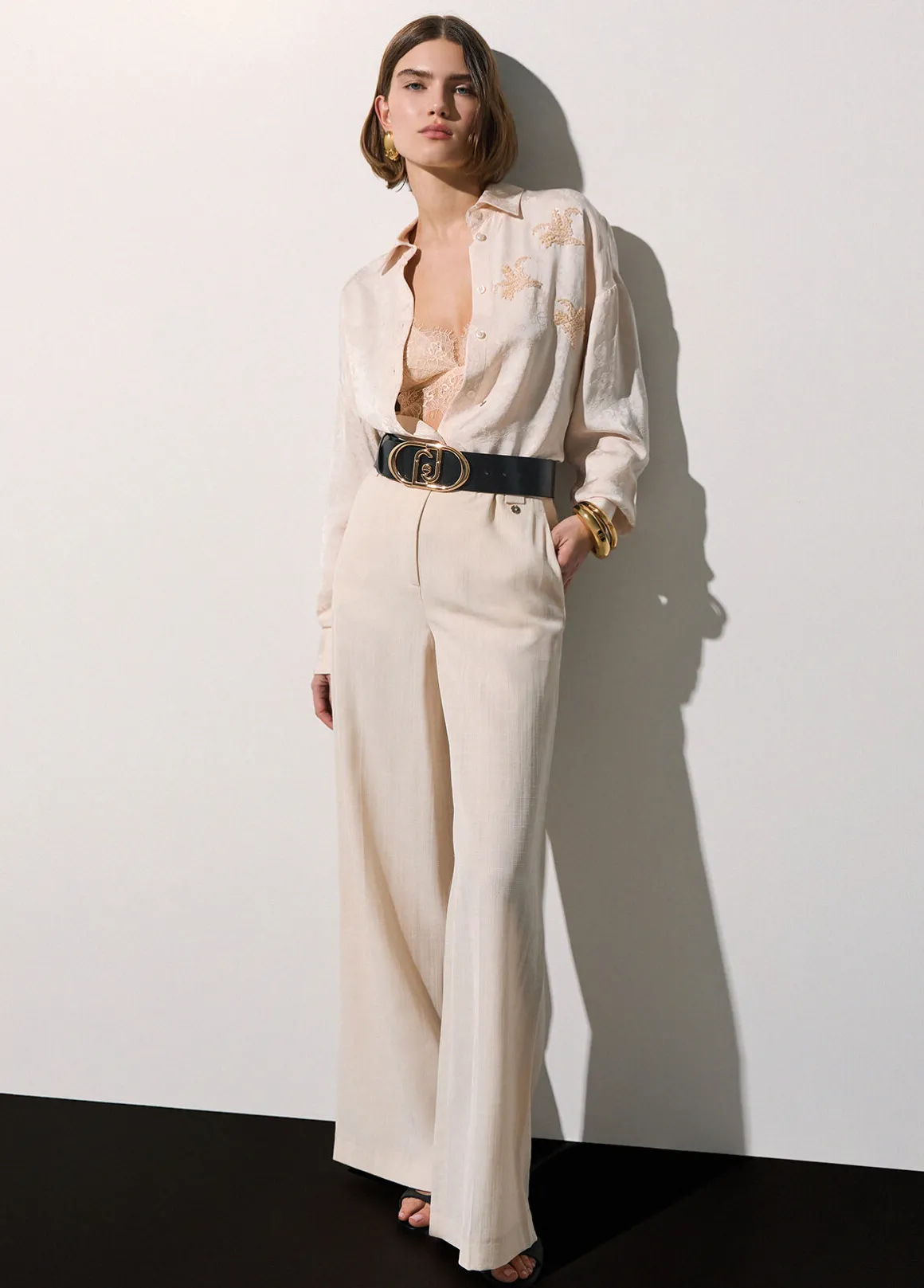 Camicia jacquard con ricami gioiello