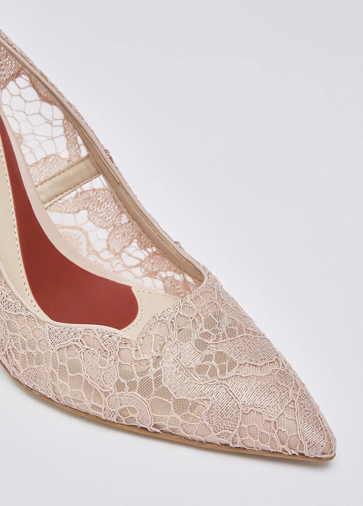 Décolleté in pizzo