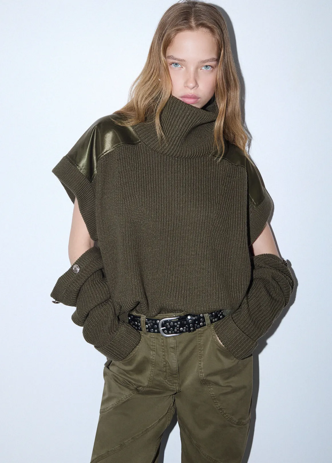 Dolcevita con cut-out