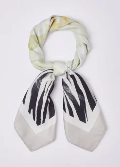 Foulard con fiore