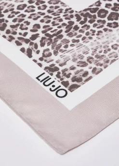 Foulard con fiore