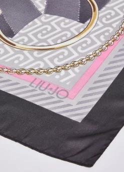 Foulard con nastri