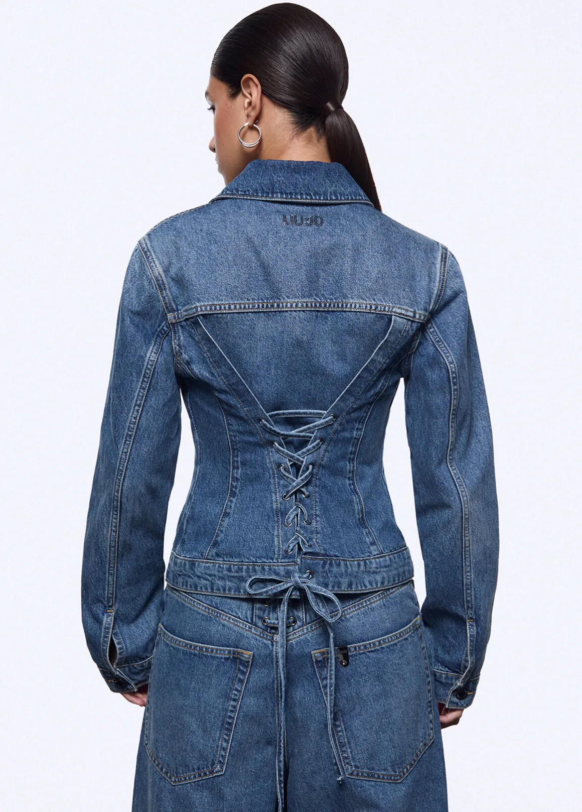 Giacca in denim con stringhe