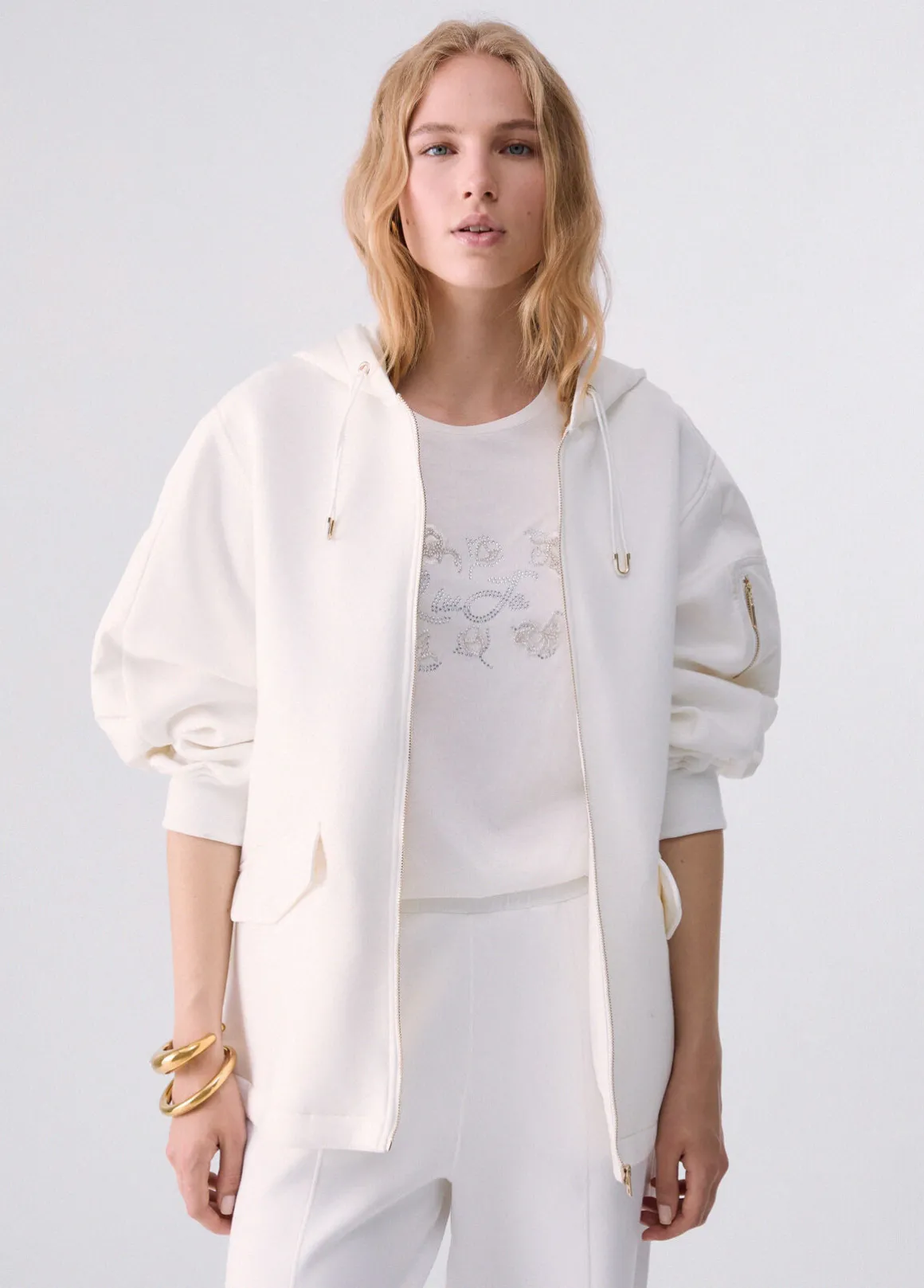 Giubbotto oversize con cappuccio