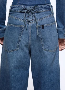 Jeans baggy con stringhe