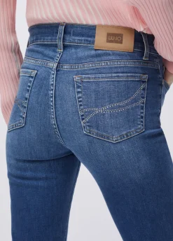 Jeans bootcut a vita alta
