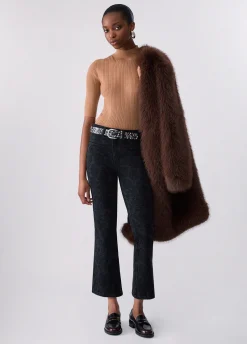 Jeans bootcut con dettaglio laser