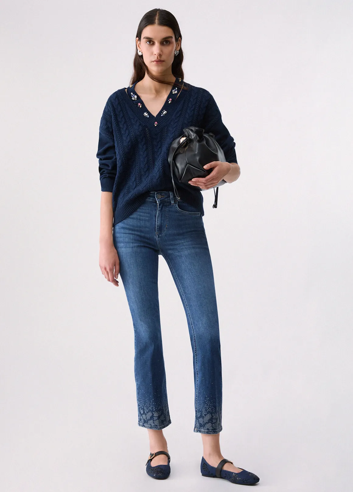 Jeans bootcut con strass