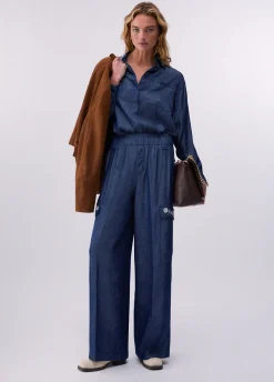 Jeans con castoni gioiello
