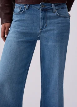 Jeans flare a vita alta