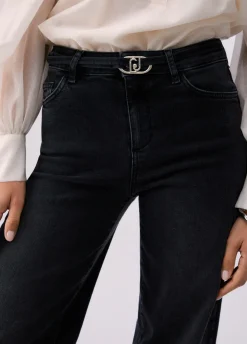 Jeans flare a vita alta
