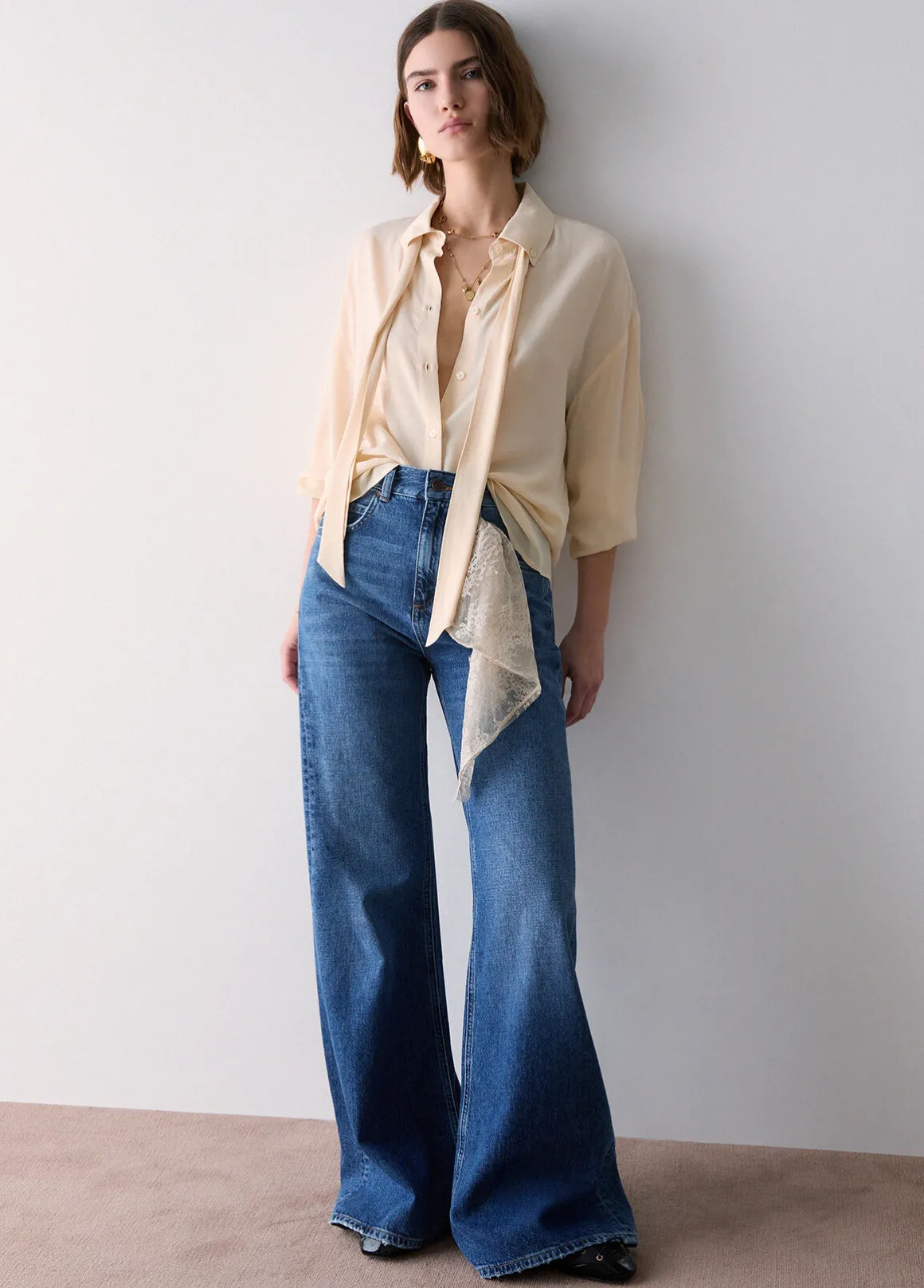 Jeans flare con bandana
