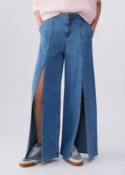 Jeans flare con spacchetti