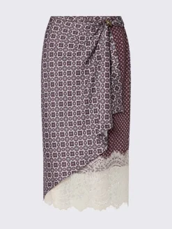 Longuette con dettagli pizzo