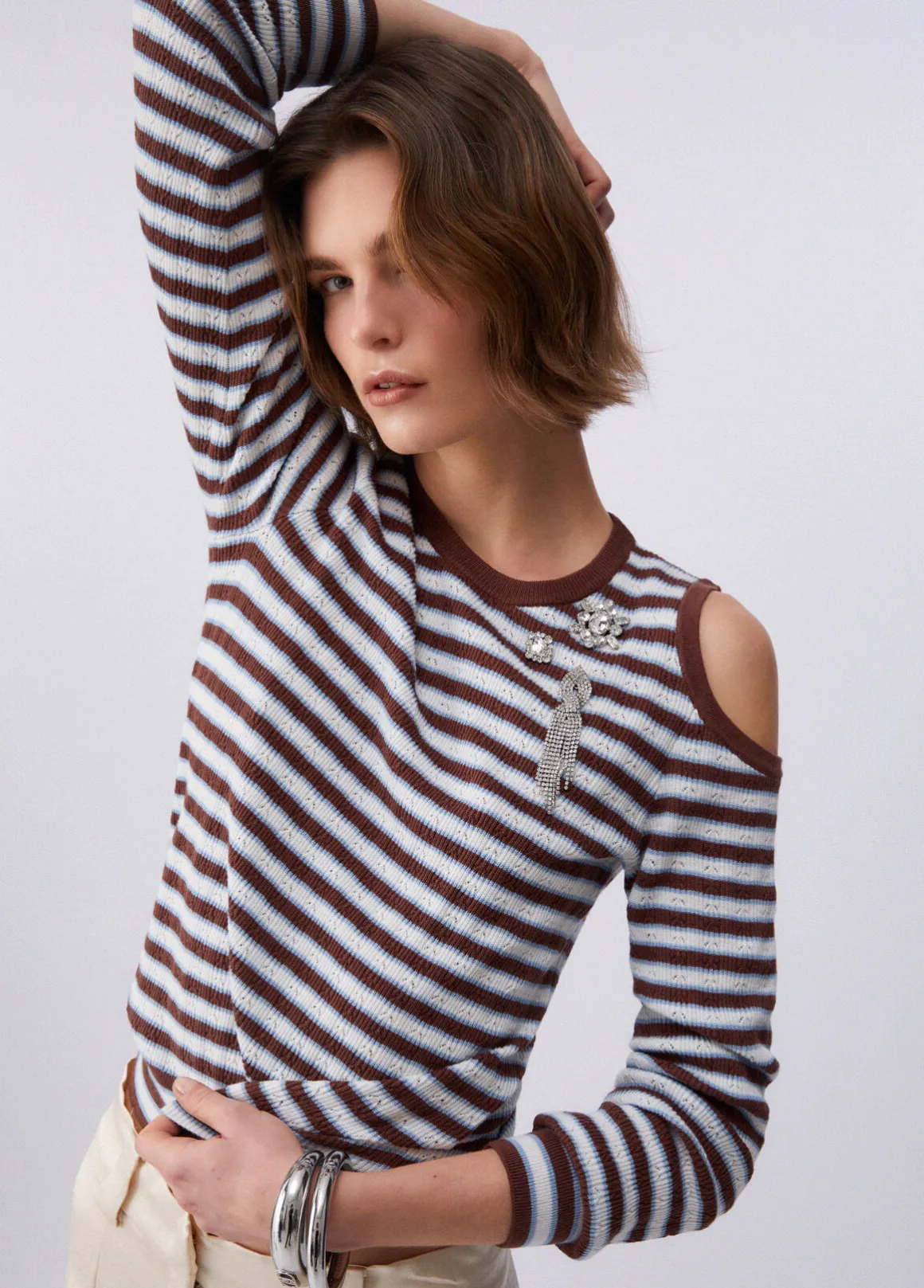 Maglia a righe con cut-out