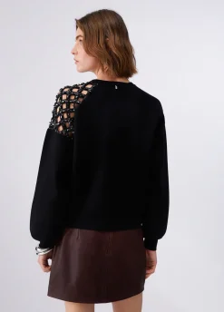 Maglia con ricamo gioiello