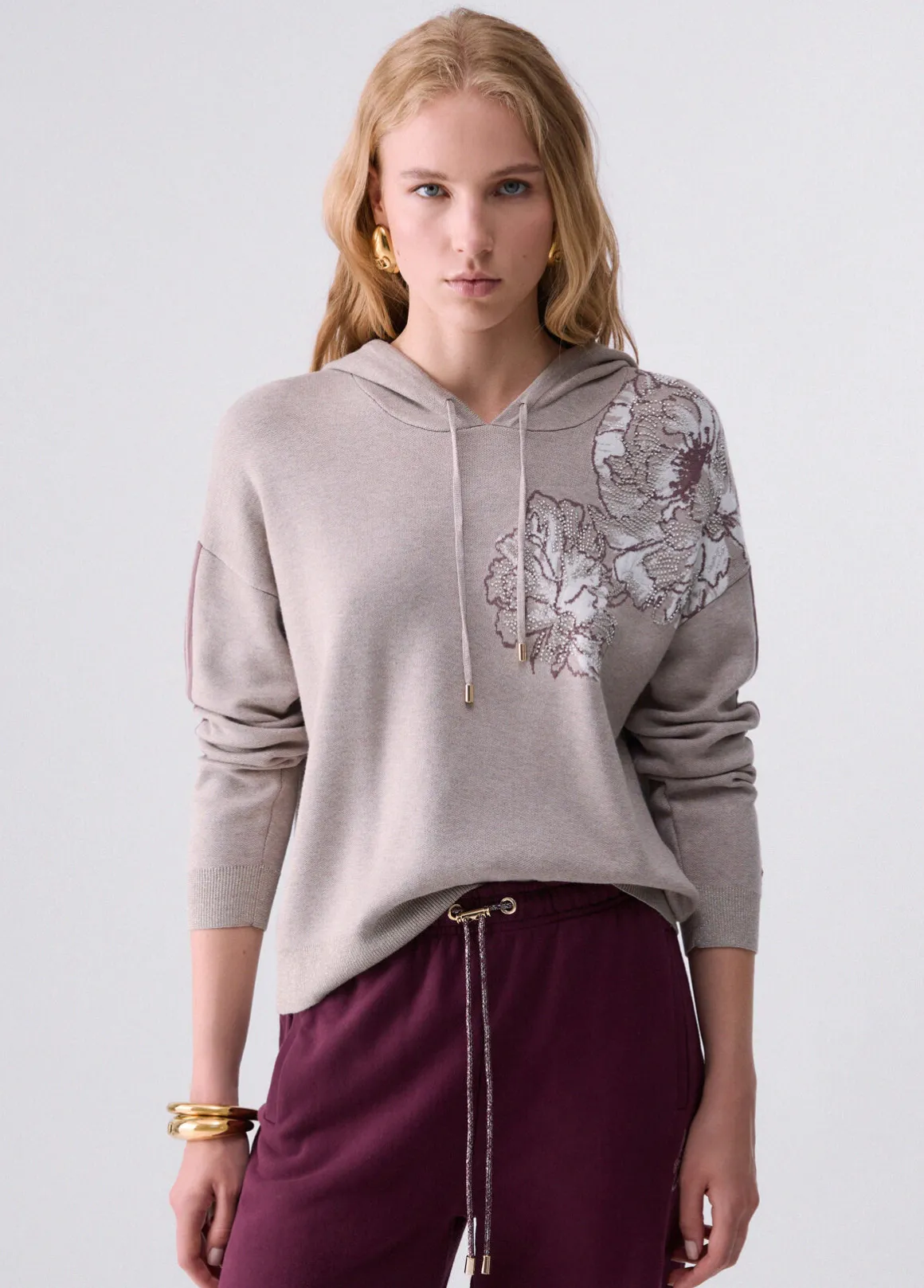 Maglia jacquard con cappuccio