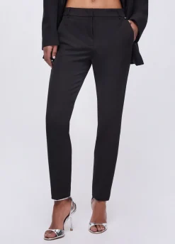 Pantaloni a sigaretta
