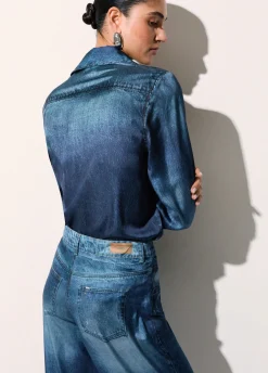 Pantaloni con stampa digitale