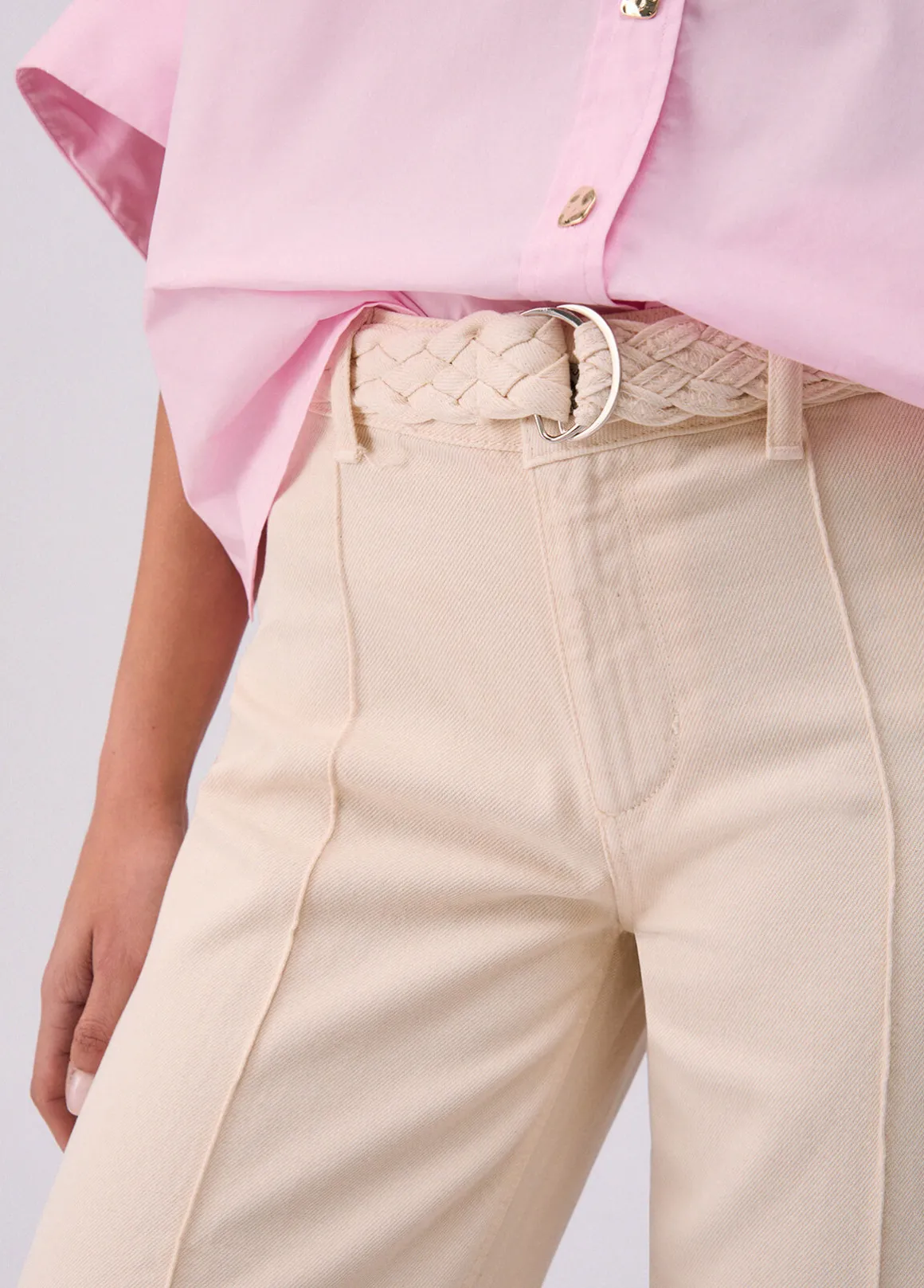 Pantaloni flare con cintura