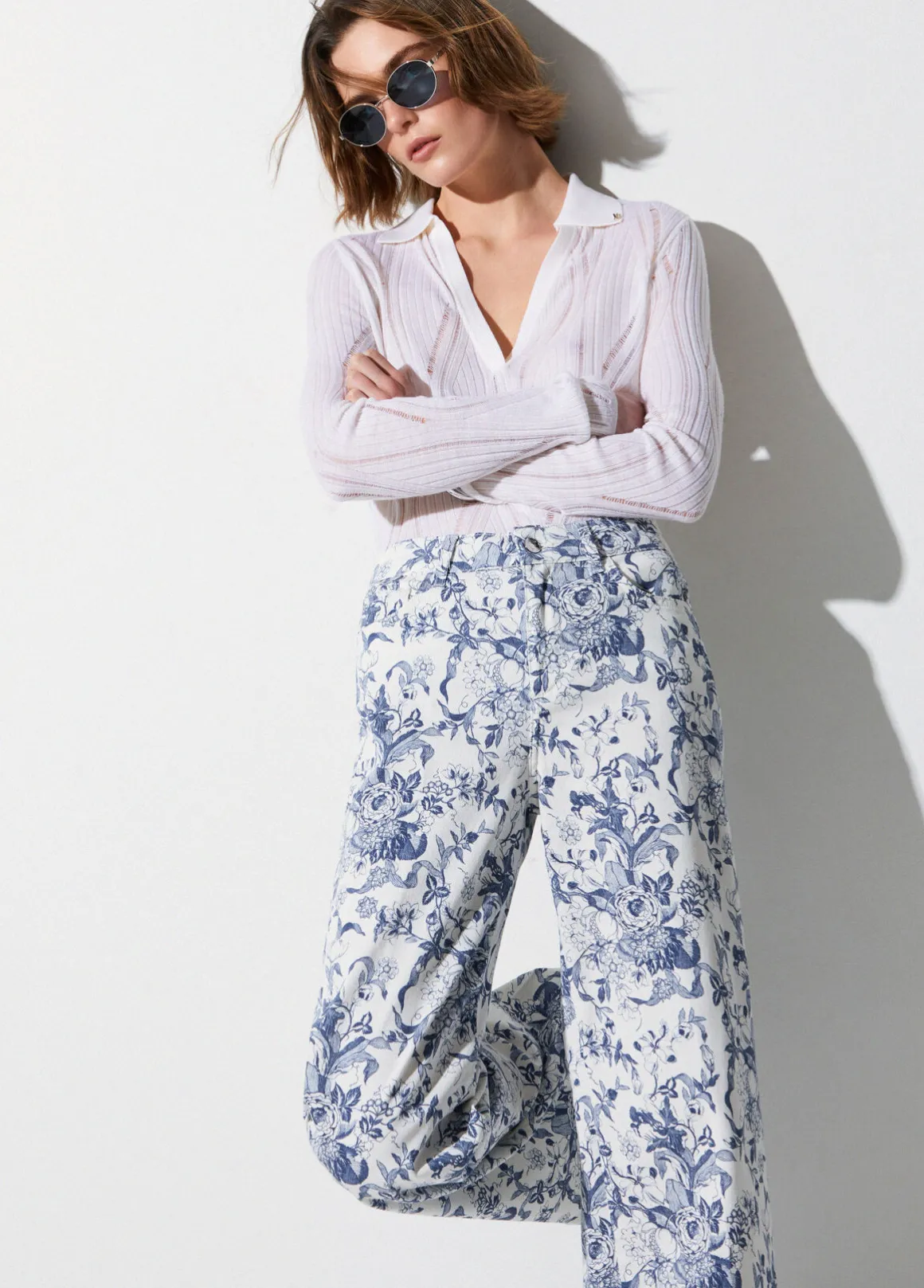 Pantaloni flare stampati