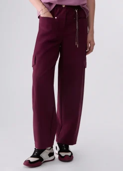 Pantaloni oversize con charm