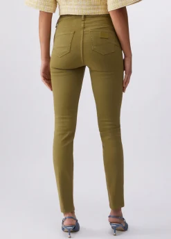 Pantaloni skinny a vita alta