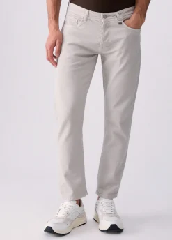 Pantaloni slim fit