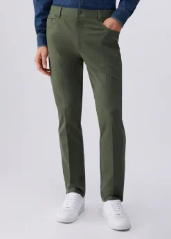 Pantaloni slim fit