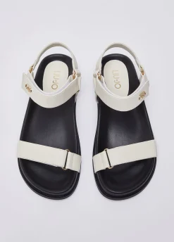 Sandali con fascette