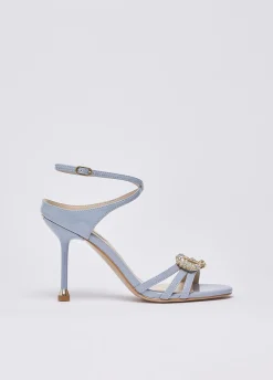 Sandali in vernice con logo gioiello