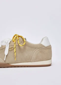 Sneakers casual in suede