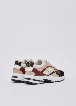 Sneakers con dettagli in cavallino