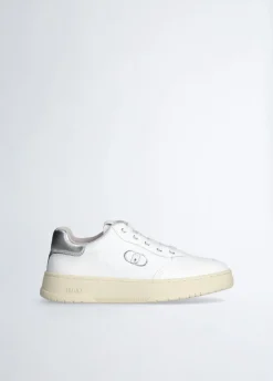 Sneakers in pelle