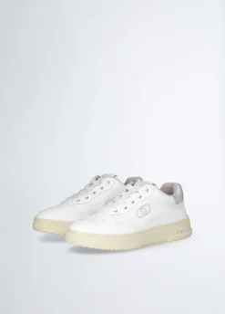 Sneakers in pelle
