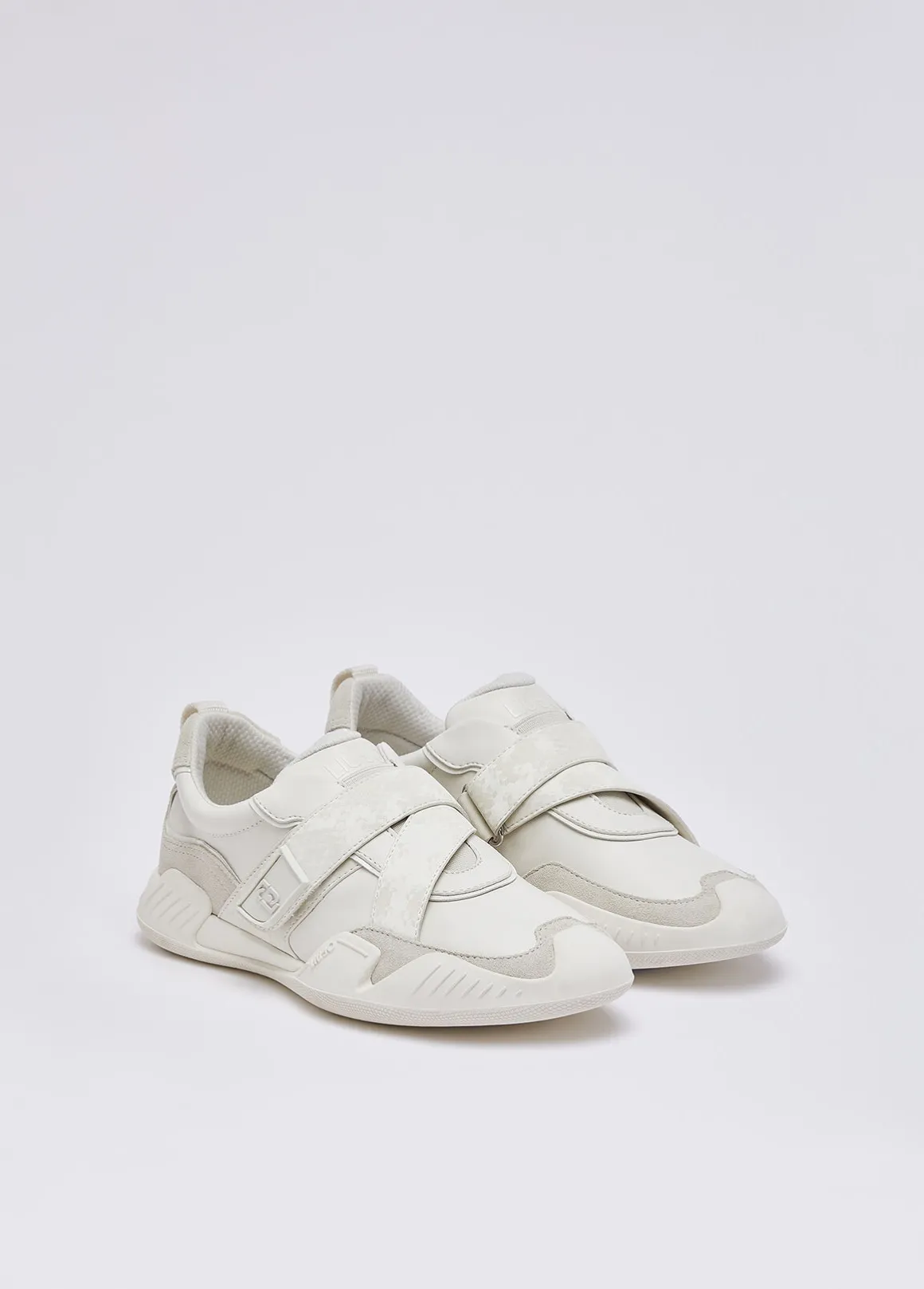Sneakers in pelle con velcro