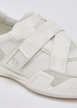 Sneakers in pelle con velcro