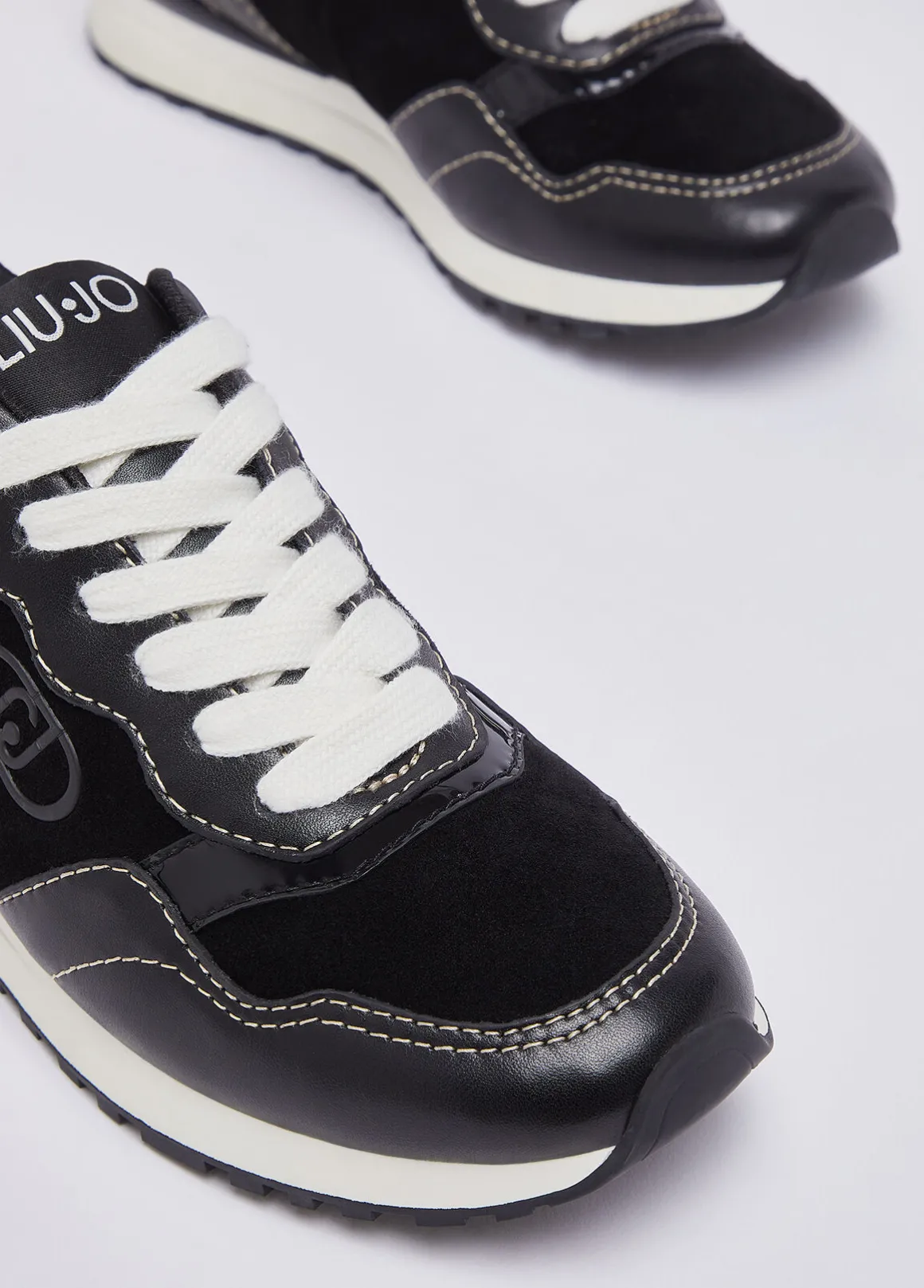 Sneakers in pelle e suede